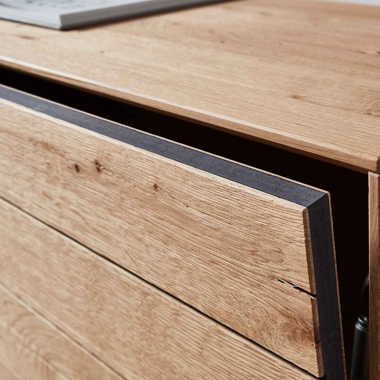 WM2380-Detail-1