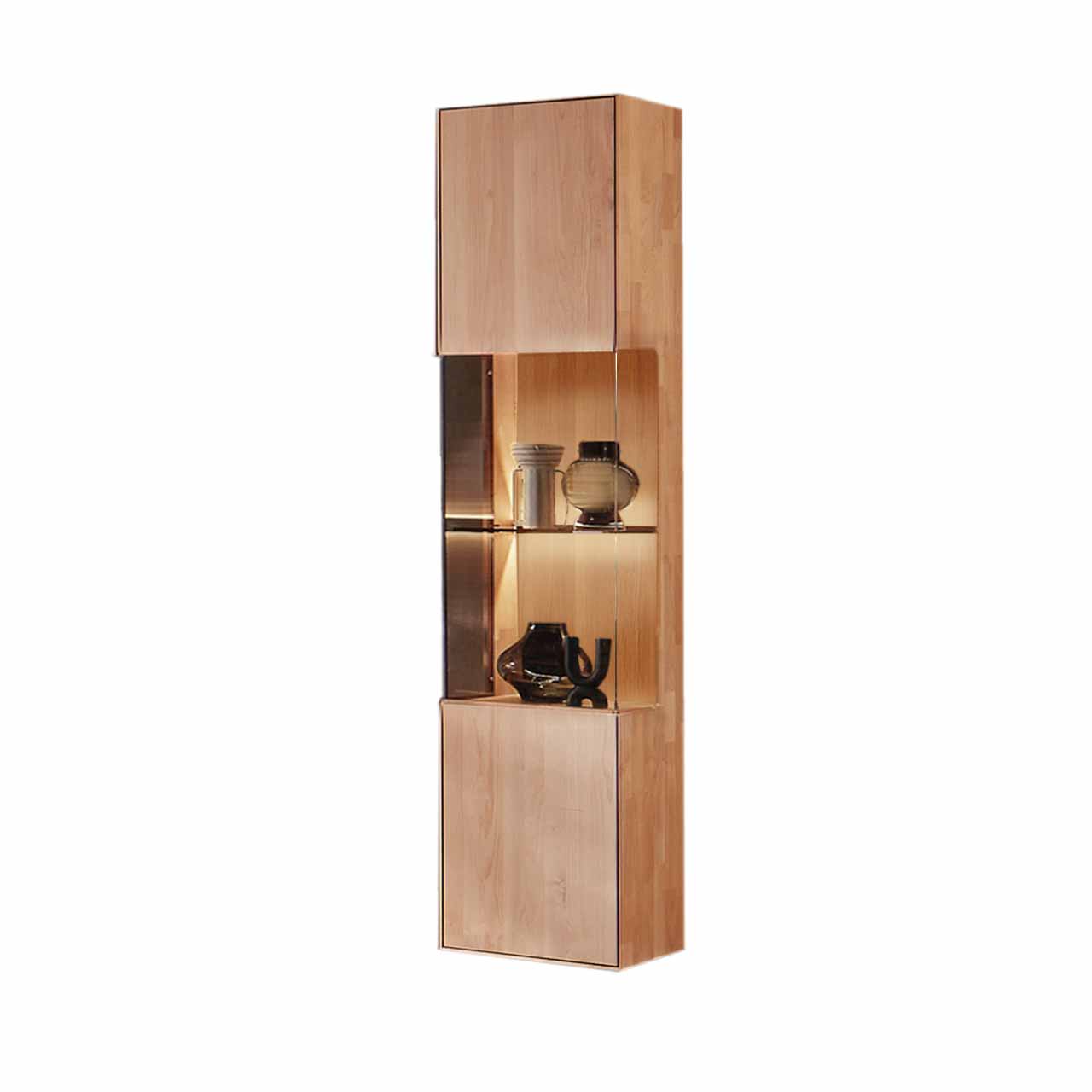 WM2320-Zeilenschrank-6443-Erle WM 2320 - Schmaler Zeilenschrank 6443 mit Vitrinenfach in Erle.