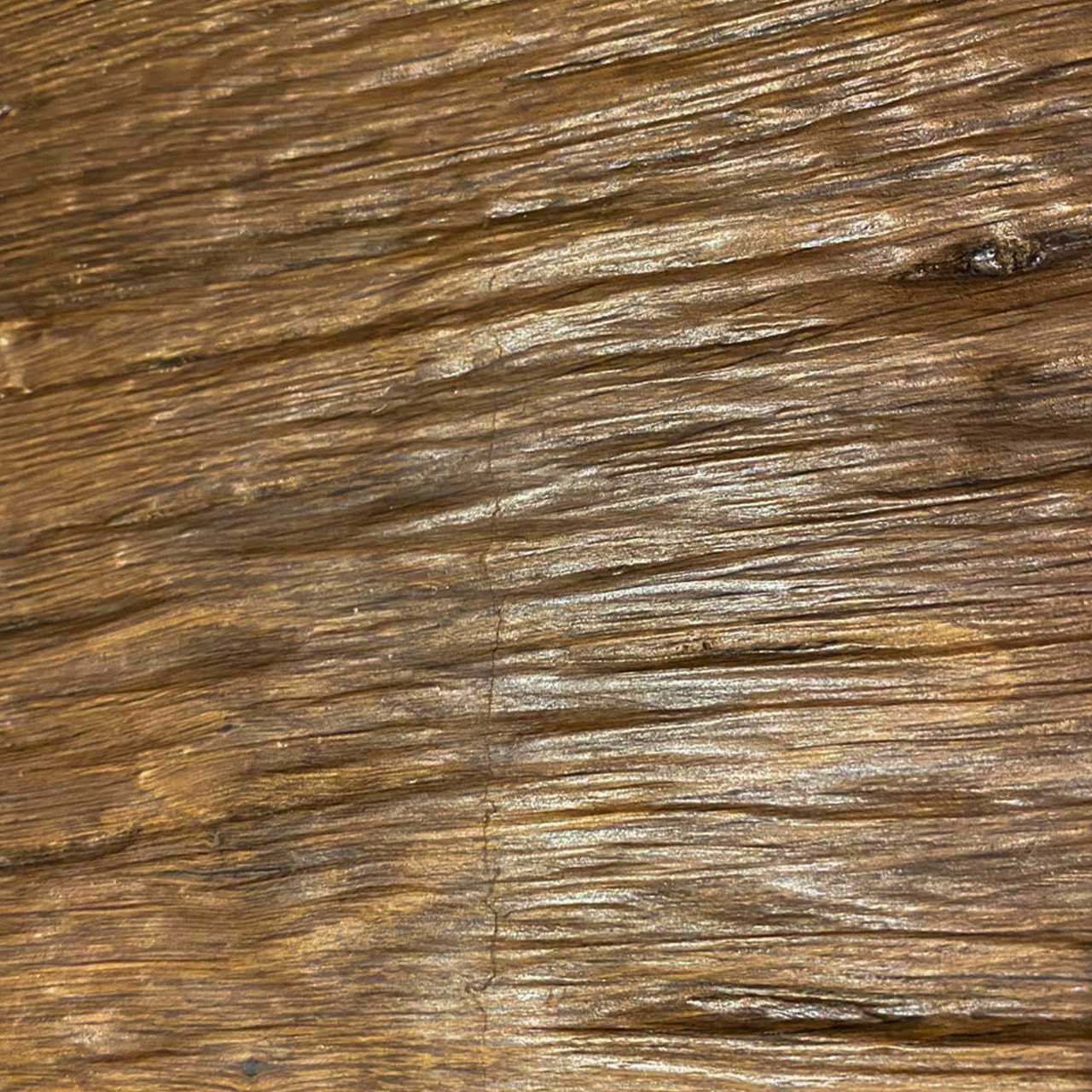 WM-Lieblingsstücke-L4-riss-detail Lieblingsstück - Lowboard L.4 Räuchereiche, Holz im Detail