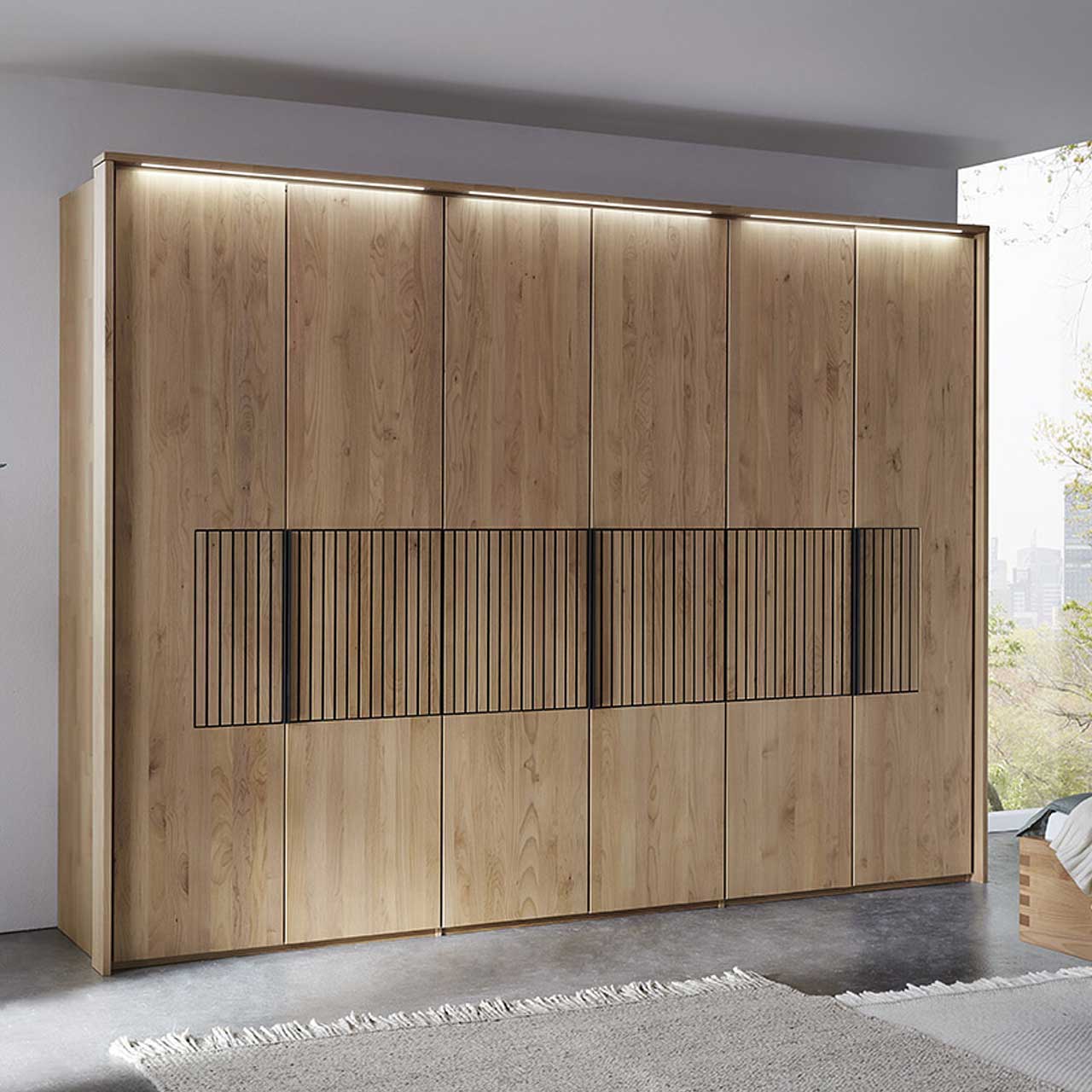 WSM 4400 6-türig Kleiderschrank mit Lamellen Akzent WSM 4400 6-türig Kleiderschrank mit Lamellen Akzent B 301,9 x H 223,3 cm