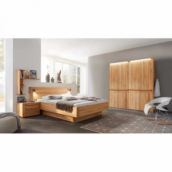 WSM 2300 Schlafzimmer mit Holzkopfteil